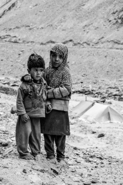 Sonewal children in Gilgit-Baltistan